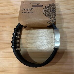 Henna leather bracelet